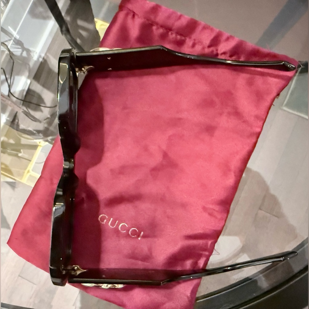 Gucci Sunglasses GG0956S - Picture 12 of 13